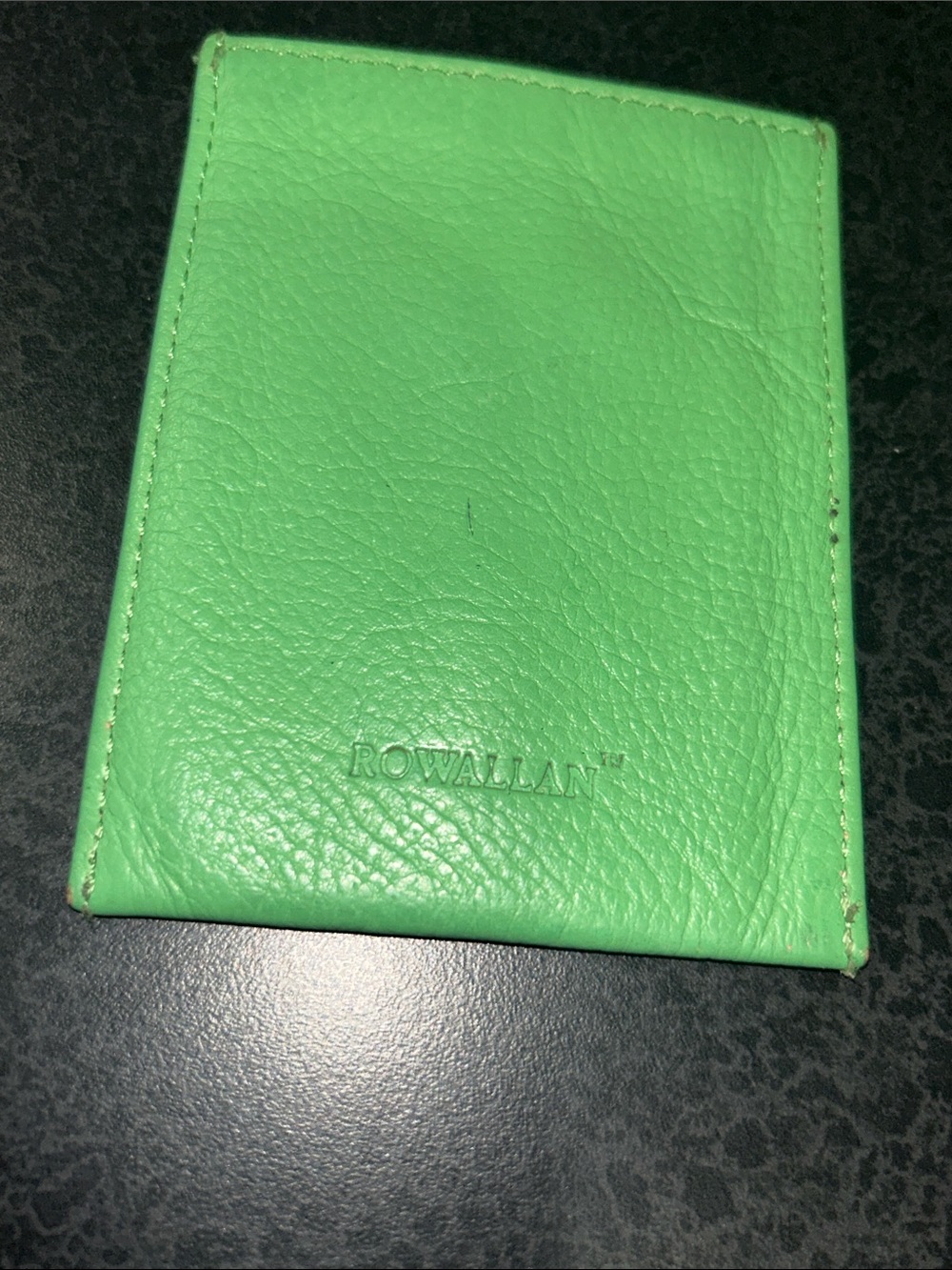 EUC Rowallan green leather card holder